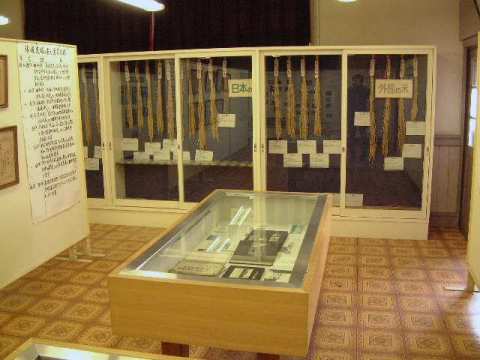 冷害研究資料館の第一展示室の画像