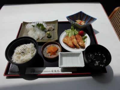 龍飛岬マツカワ定食