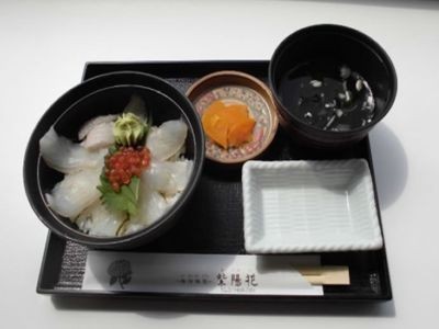 ミニ龍飛岬マツカワ丼